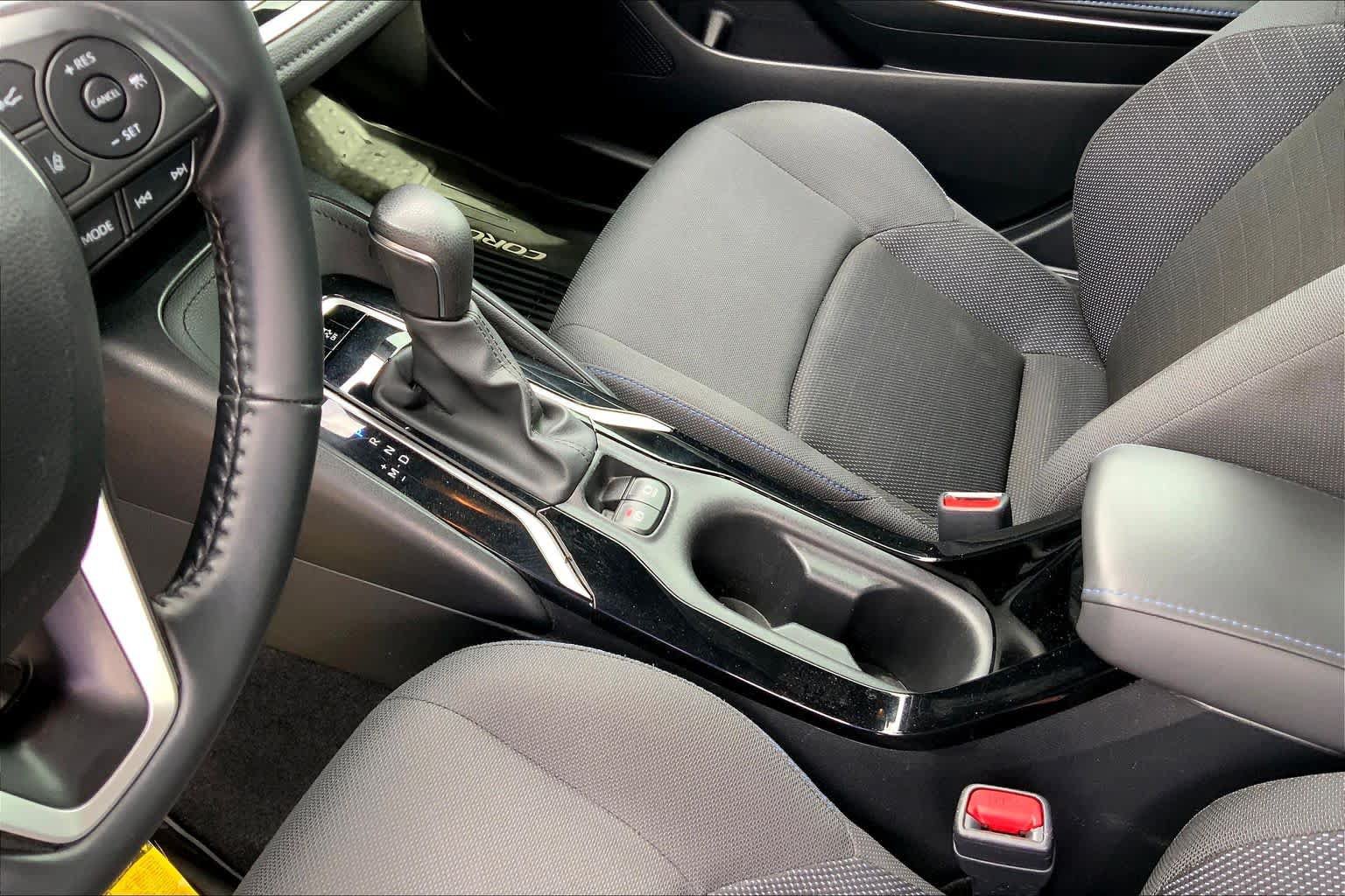 Used 2020 Toyota Corolla SE FWD image 17