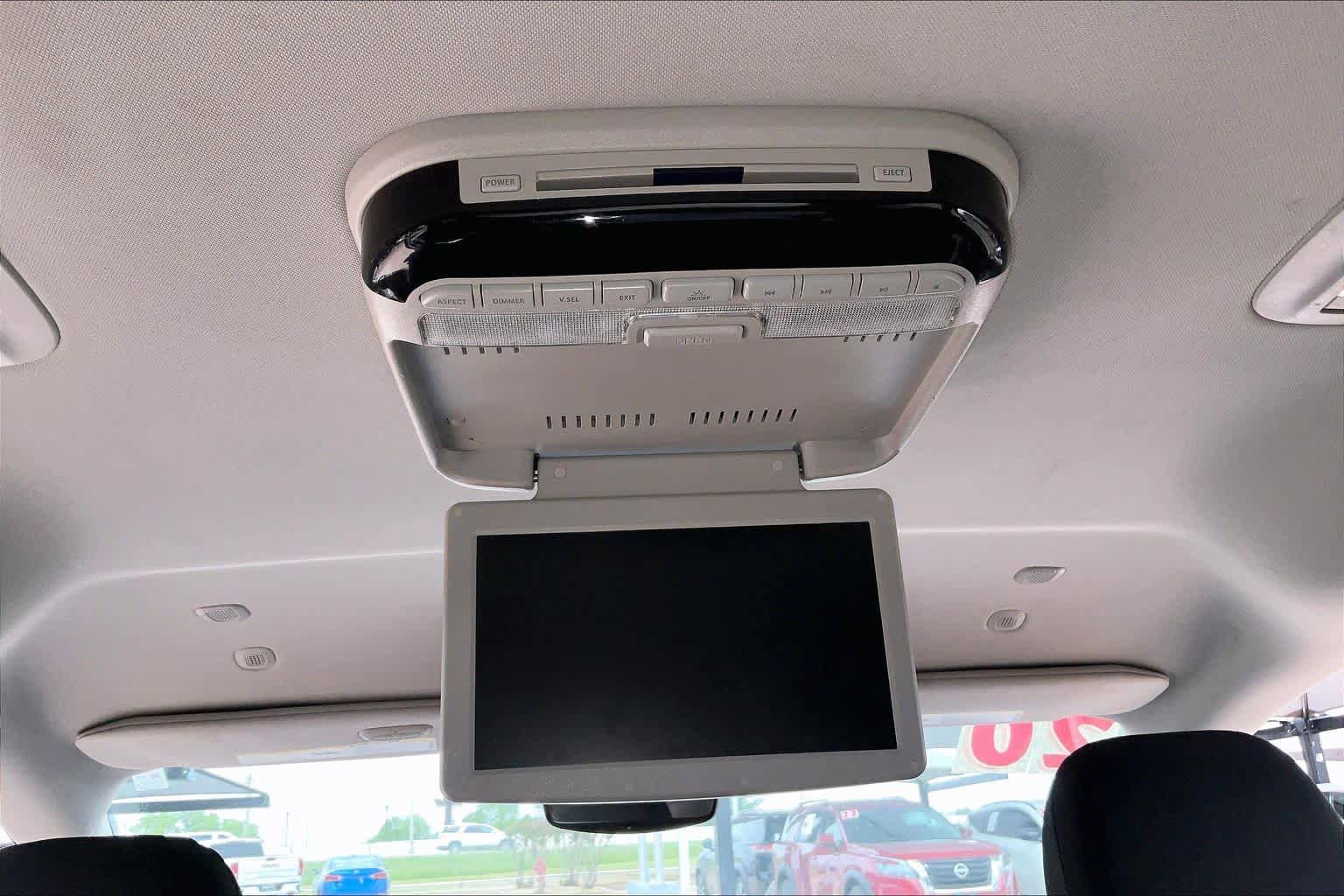 Used 2020 Chrysler Pacifica Touring FWD image 30