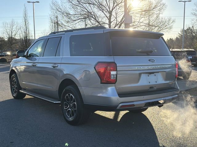 Used 2023 Ford Expedition Max XLT image 5