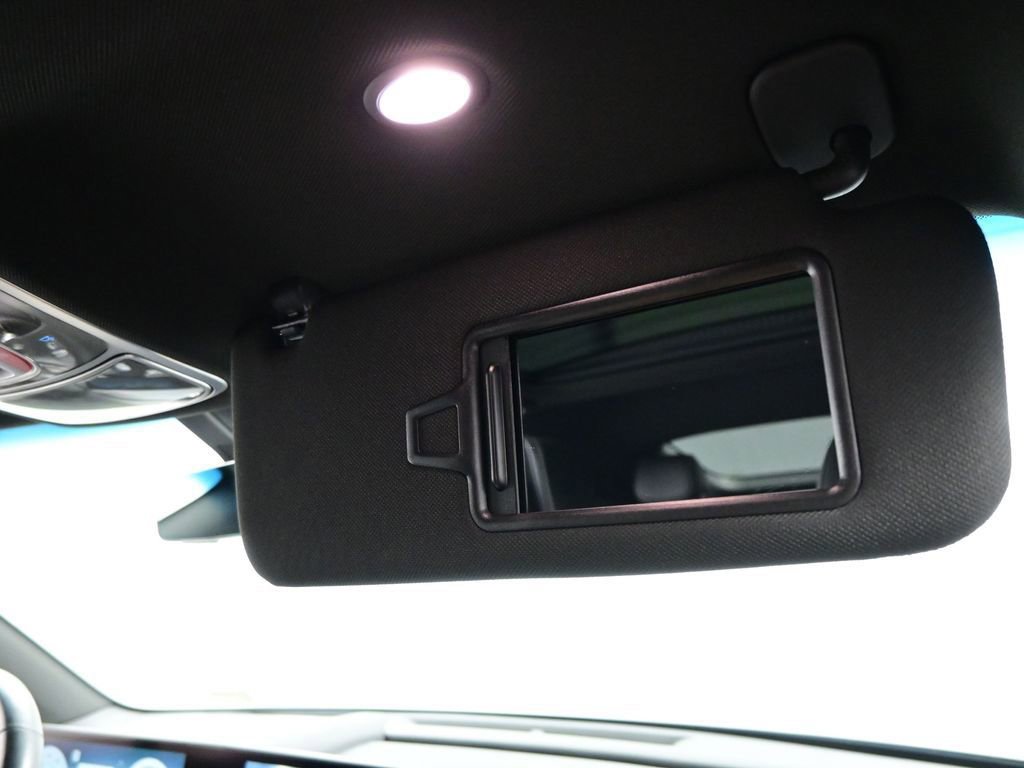 Used 2025 Genesis GV60 Advanced image 37