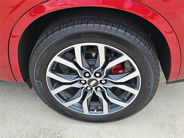 Used 2024 Cadillac XT6 Sport w/ Technology Package image 8