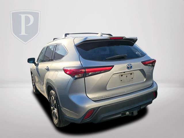 Used 2020 Toyota Highlander XLE image 7