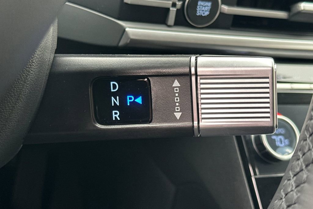 New 2026 Hyundai Santa Fe SEL image 18