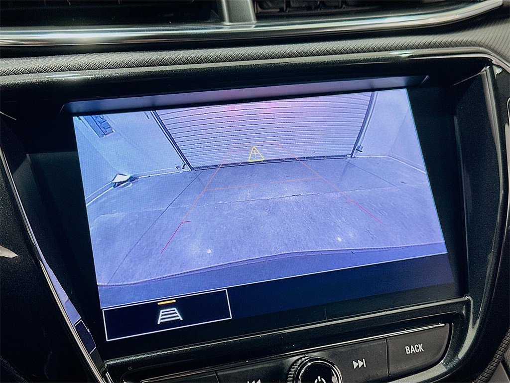 Used 2023 Chevrolet TrailBlazer RS w/ Sun and Liftgate Package image 14