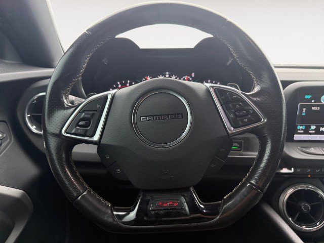 Used 2018 Chevrolet Camaro SS RWD image 8