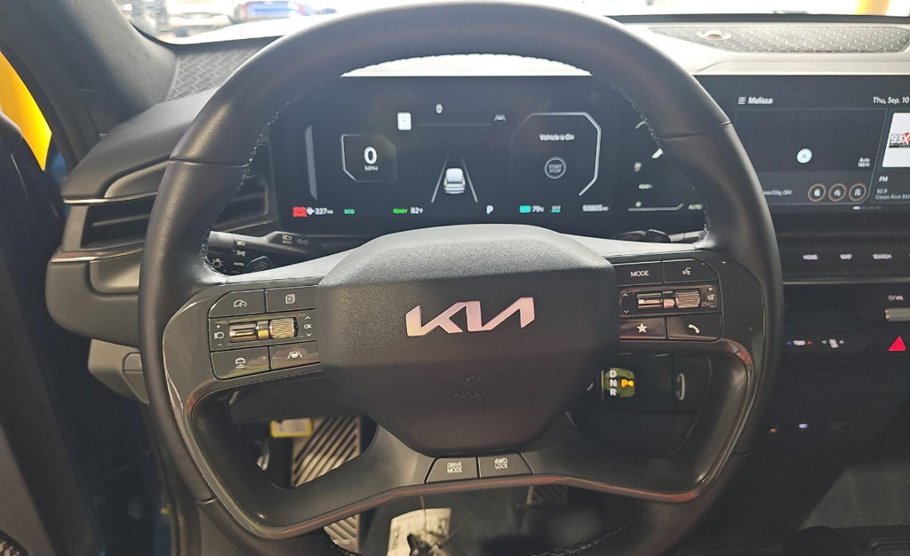 Certified 2024 Kia EV9 GT-Line AWD/4WD image 10