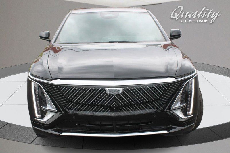 Used 2023 Cadillac Lyriq 2WD image 10