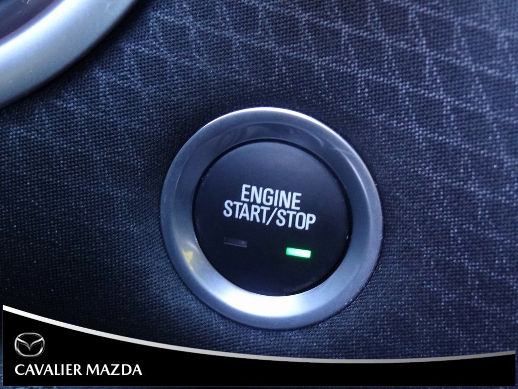 Used 2025 Chevrolet Malibu LT image 24