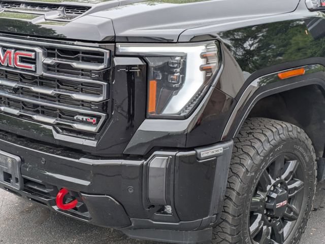 Certified 2024 GMC Sierra 2500 AT4 w/ AT4 Premium Plus Package AWD/4WD image 9