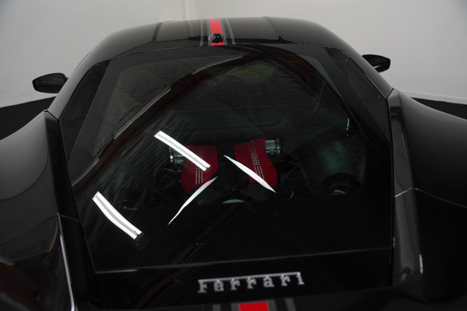 Used 2017 Ferrari 488 GTB RWD image 22