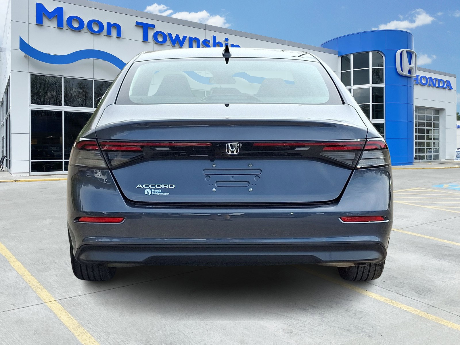 Used 2024 Honda Accord EX image 5