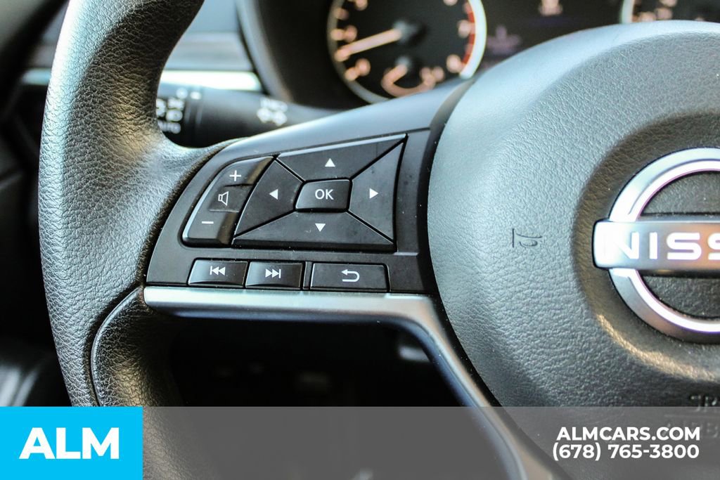 Used 2024 Nissan Altima 2.5 SV image 25