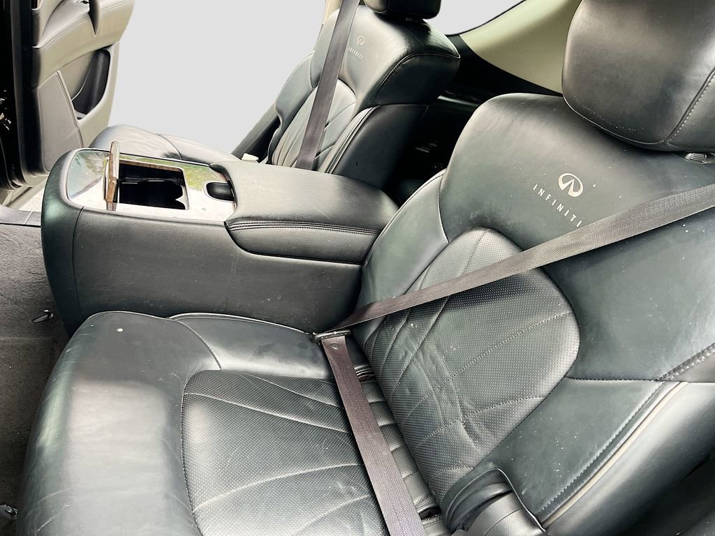 Used 2014 INFINITI QX80 4WD w/ Deluxe Touring Package image 12
