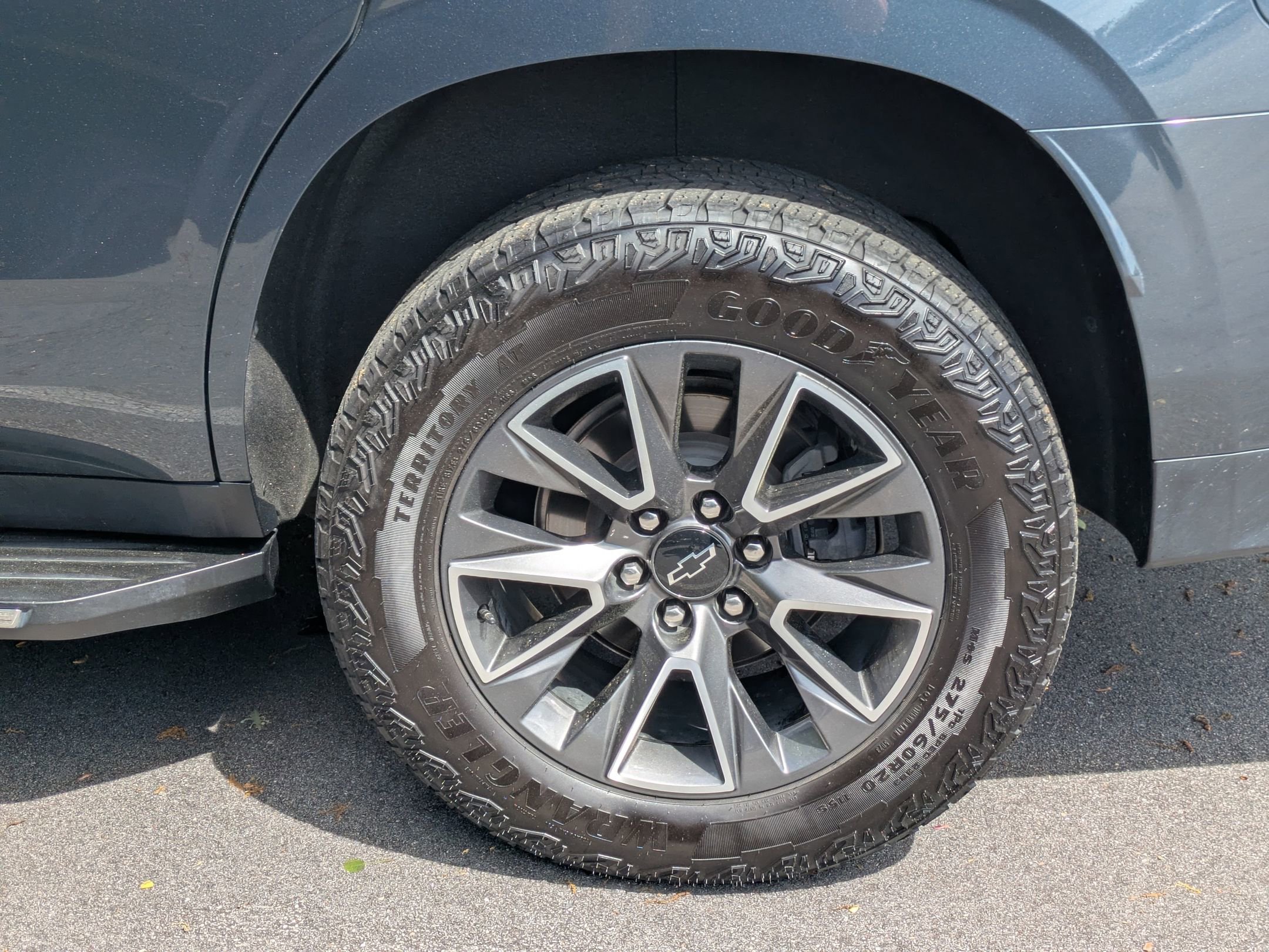 Used 2021 Chevrolet Tahoe LT AWD/4WD image 8