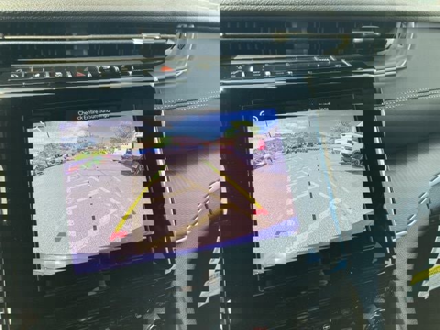 New 2025 Jeep Grand Cherokee Laredo image 9