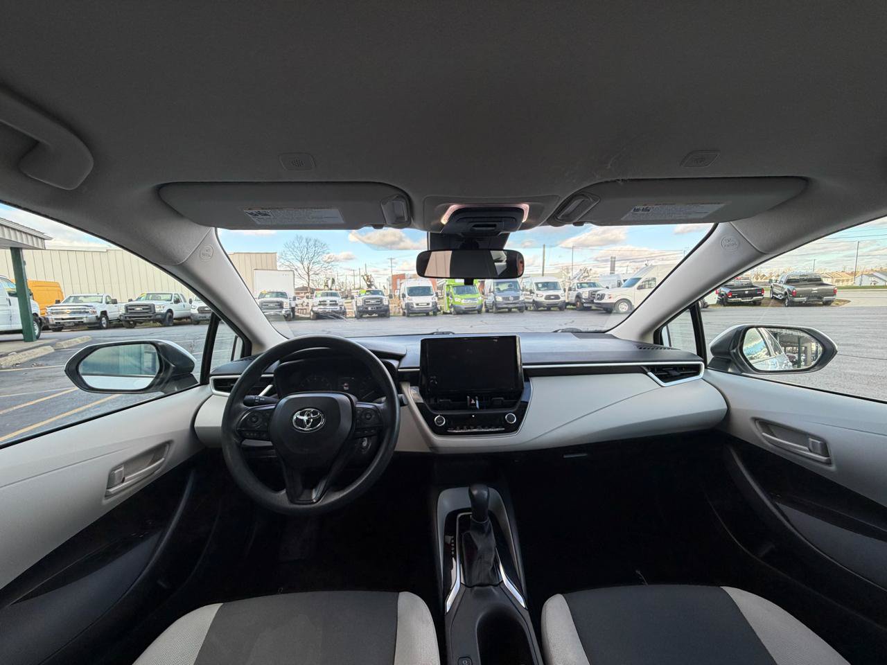 Used 2023 Toyota Corolla LE FWD image 11