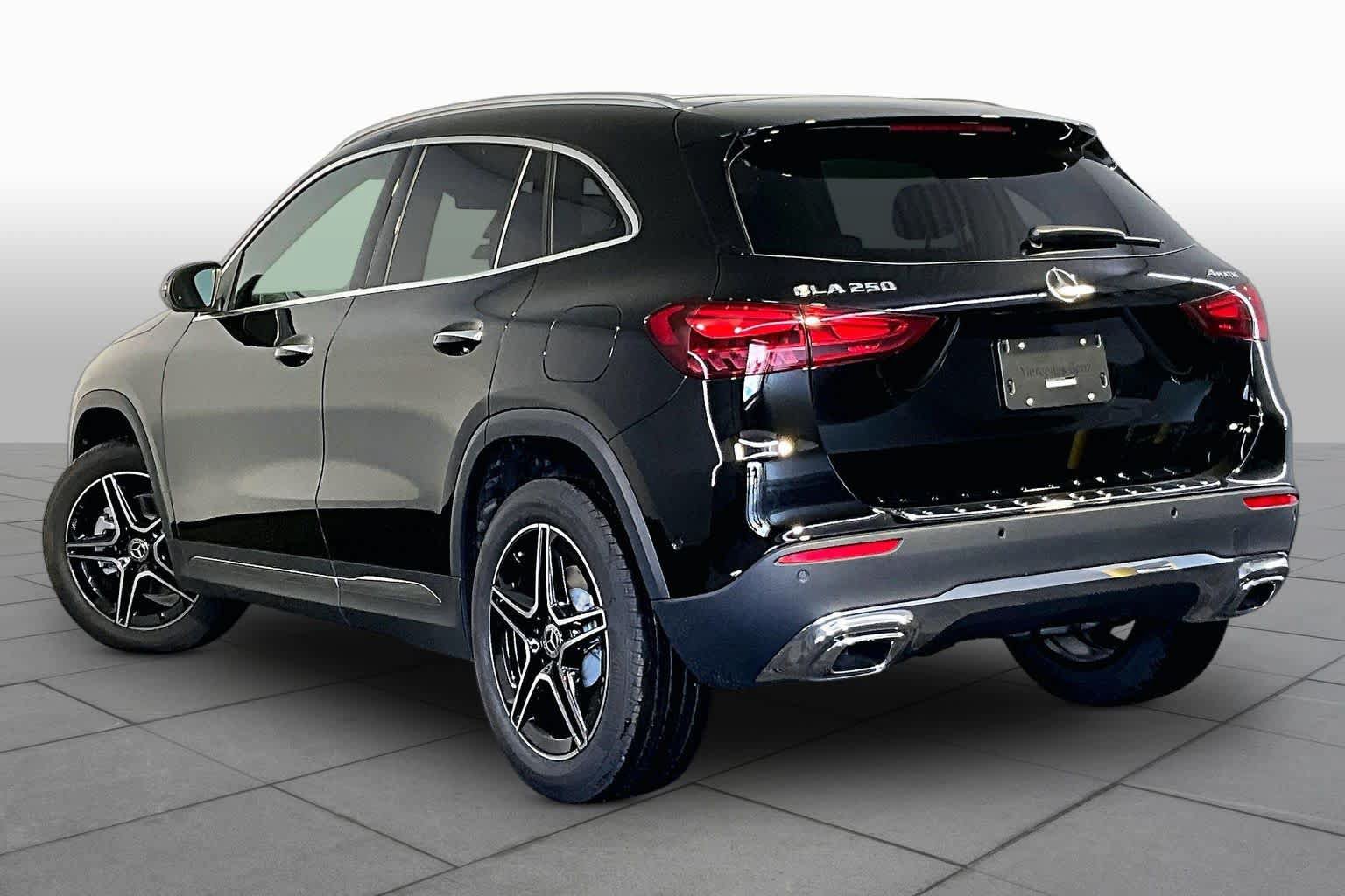 New 2026 Mercedes-Benz GLA 250 4MATIC image 3