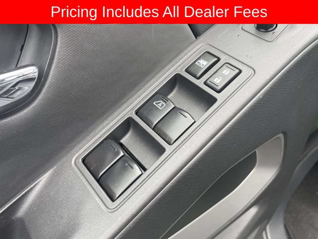 Used 2022 Nissan Frontier SV w/ Technology Package AWD/4WD image 19