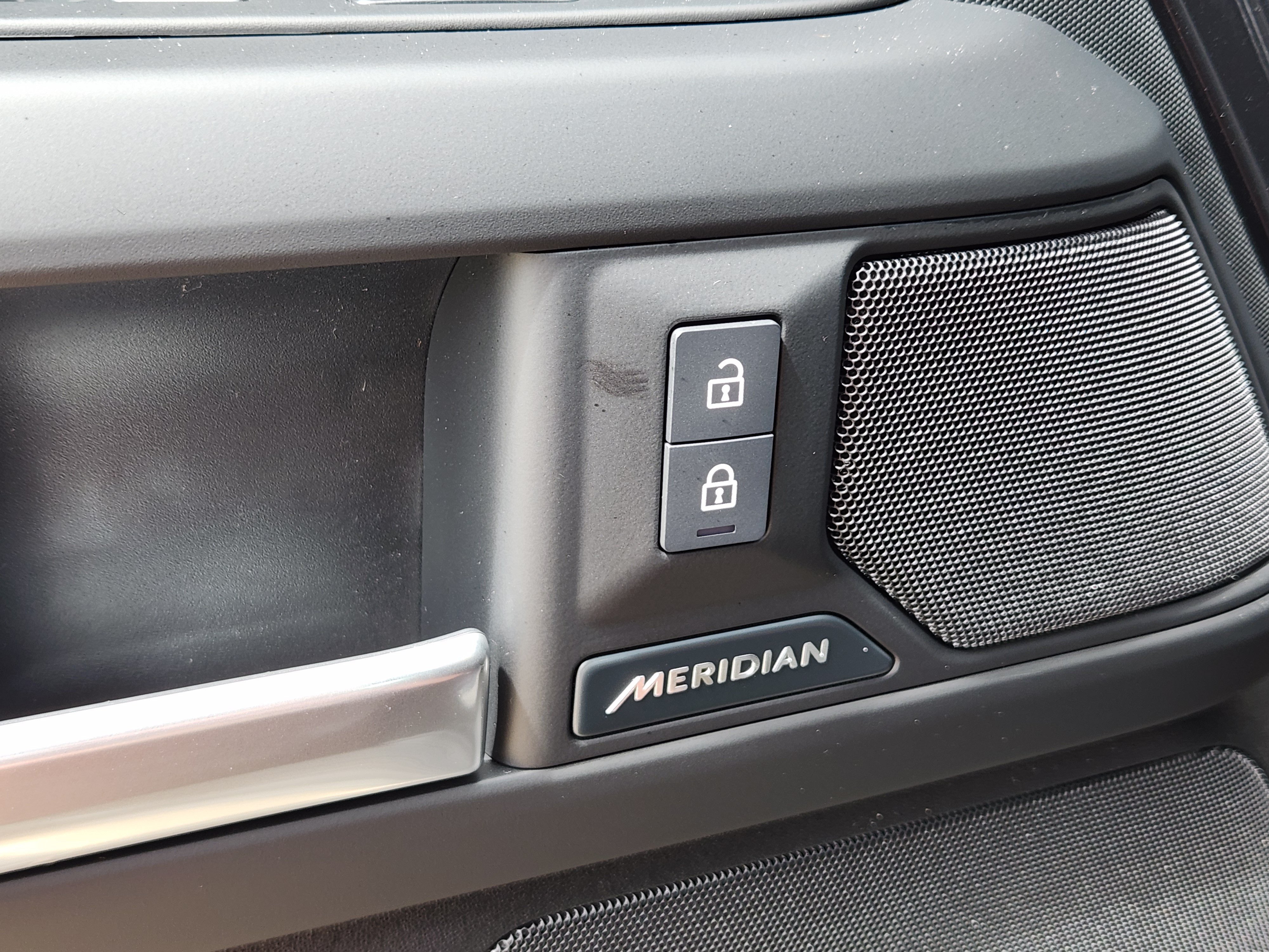 New 2026 Land Rover Defender 130 S AWD/4WD image 20