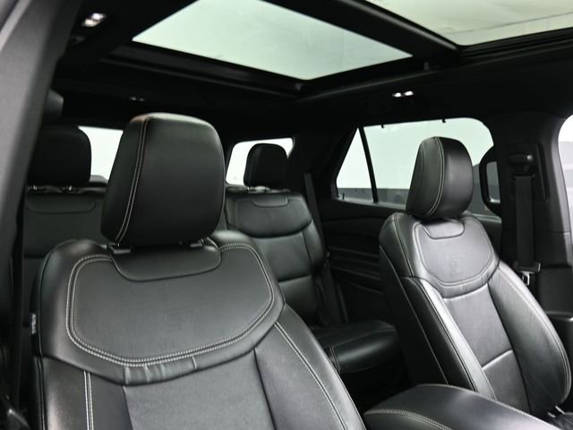 Used 2020 Ford Explorer ST w/ ST Street Pack image 31