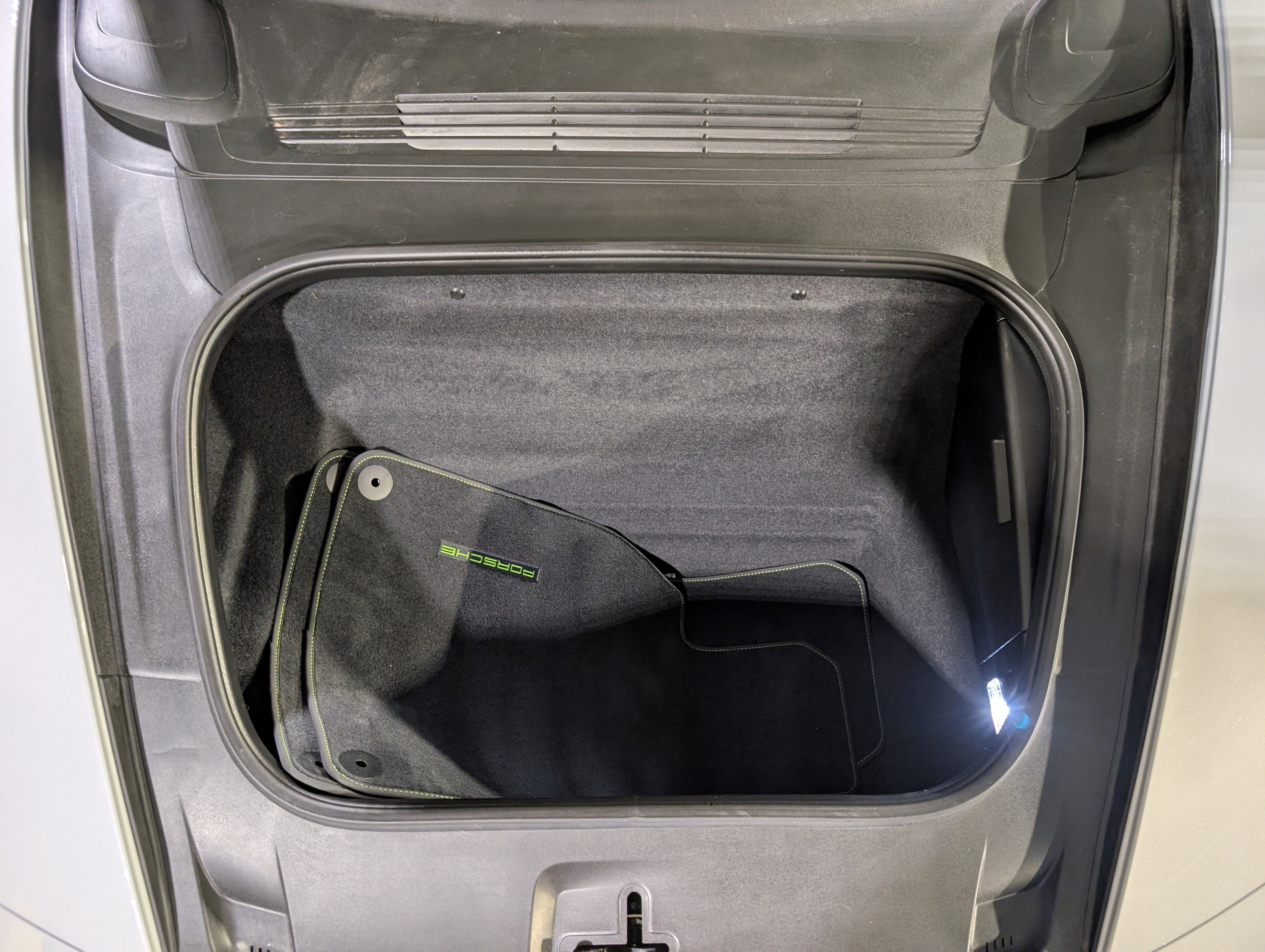 Certified 2024 Porsche 911 Carrera T image 27