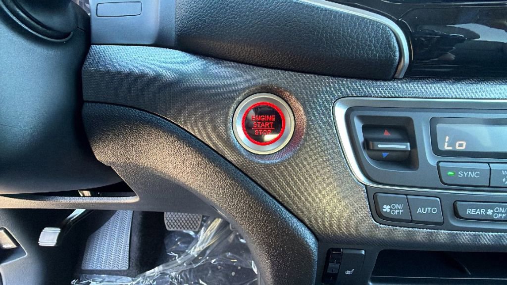 New 2026 Honda Ridgeline RTL image 17