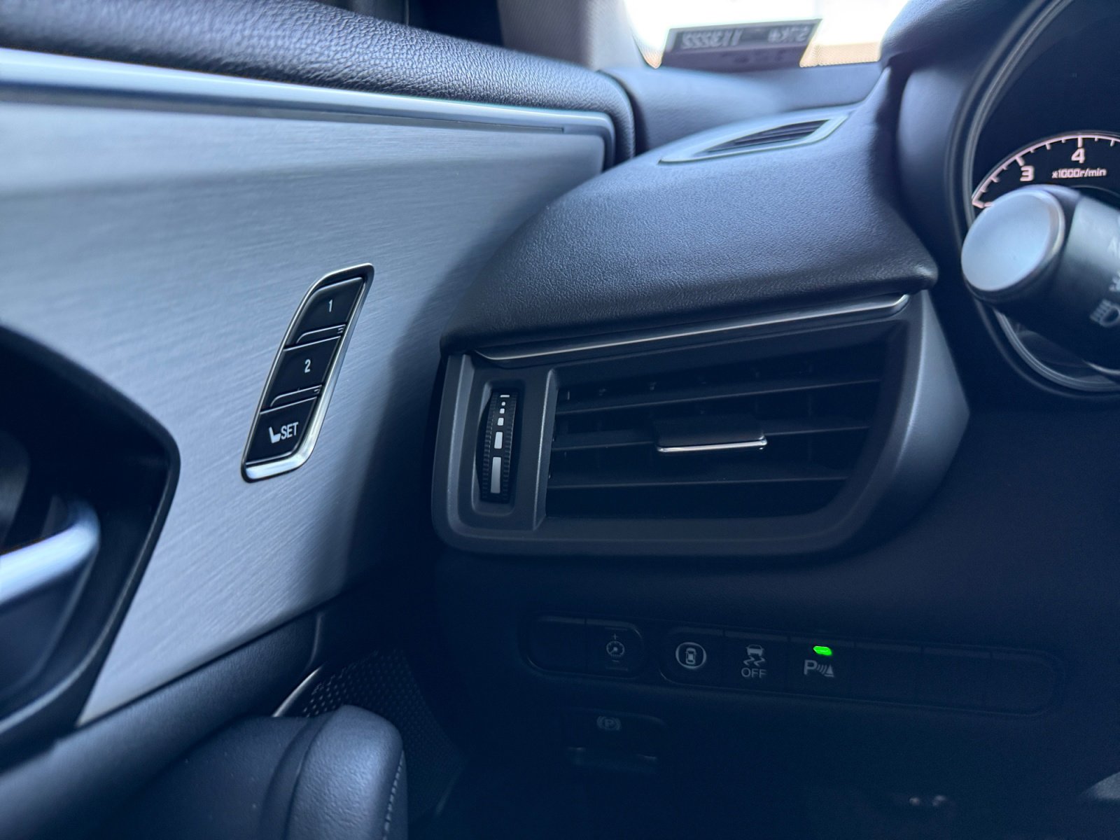 Used 2023 Acura TLX w/ Technology Package image 22