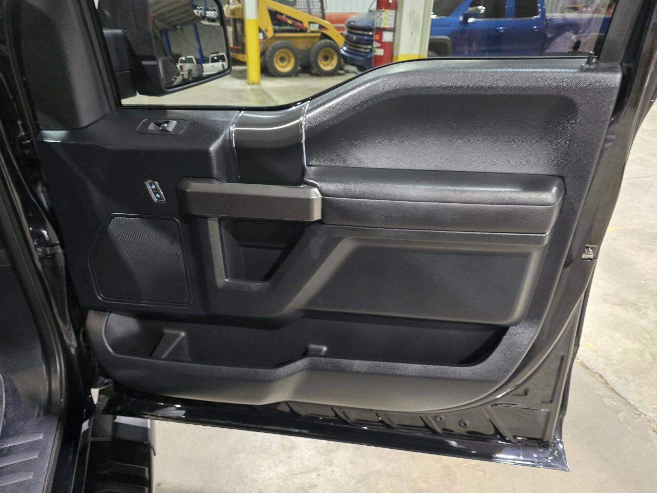 Used 2020 Ford F150 XLT w/ Equipment Group 302A Luxury image 34