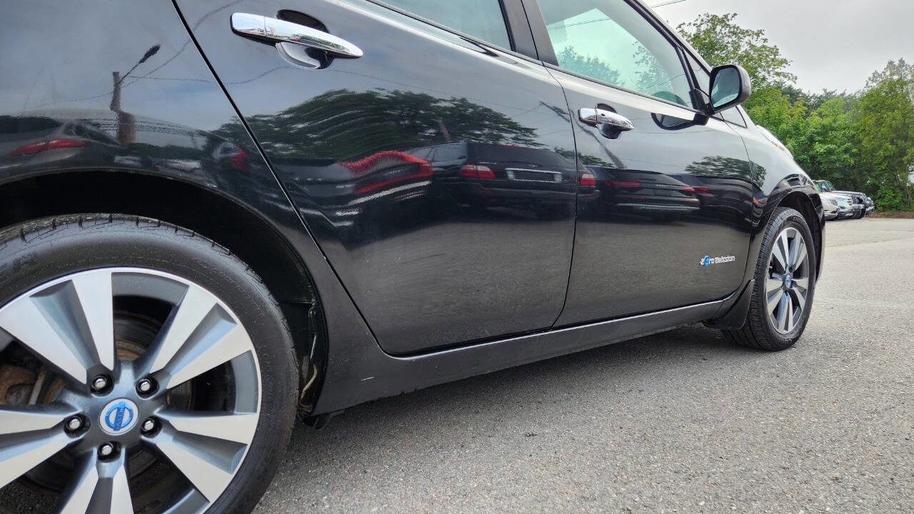 Used 2013 Nissan Leaf SL image 16