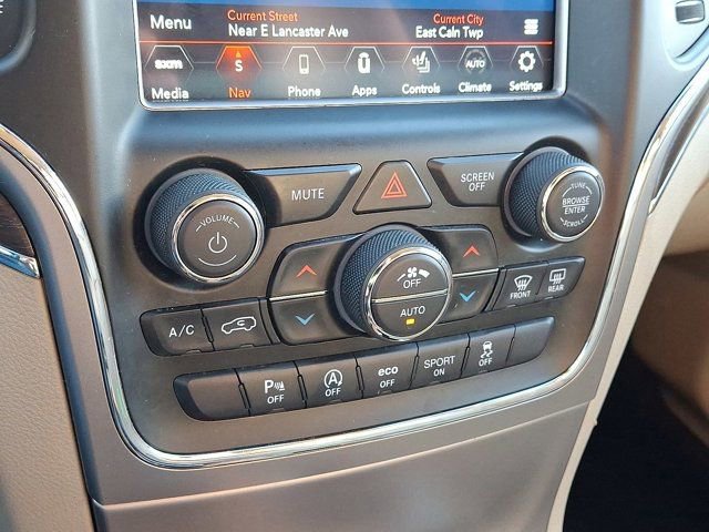 Certified 2018 Jeep Grand Cherokee Limited AWD/4WD image 19