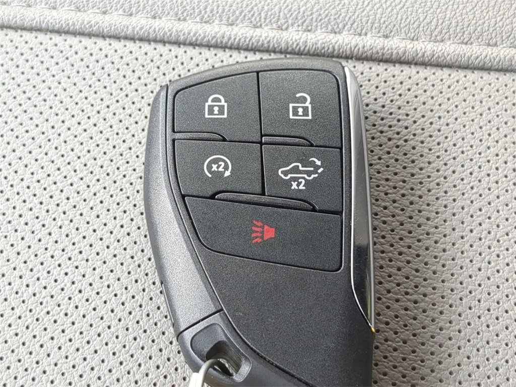 Used 2025 Chevrolet Silverado 2500 LTZ w/ LTZ Premium Package image 38