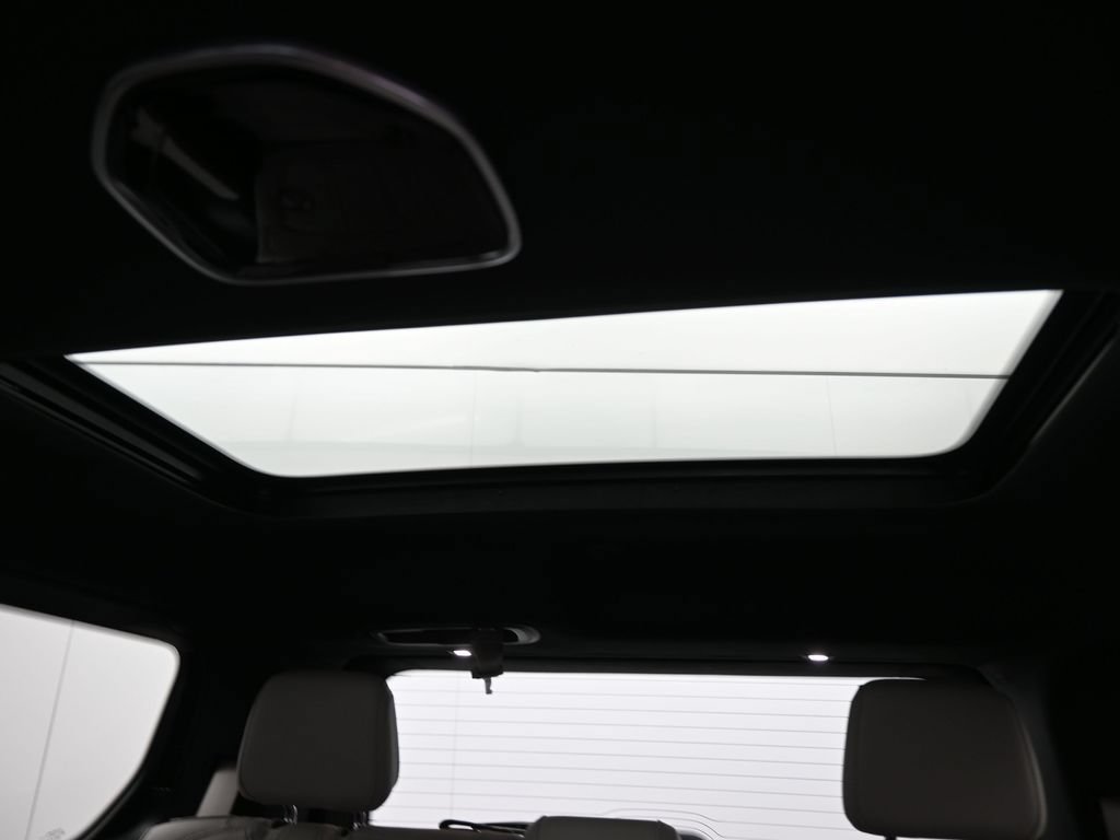New 2026 Jeep Grand Wagoneer Limited AWD/4WD image 14