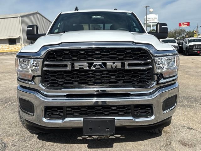 Used 2024 RAM 2500 Tradesman w/ Chrome Appearance Group AWD/4WD image 10