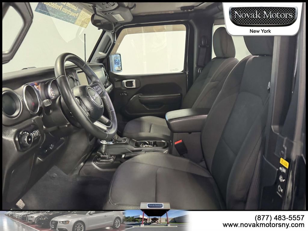 Used 2022 Jeep Wrangler Sport AWD/4WD image 11