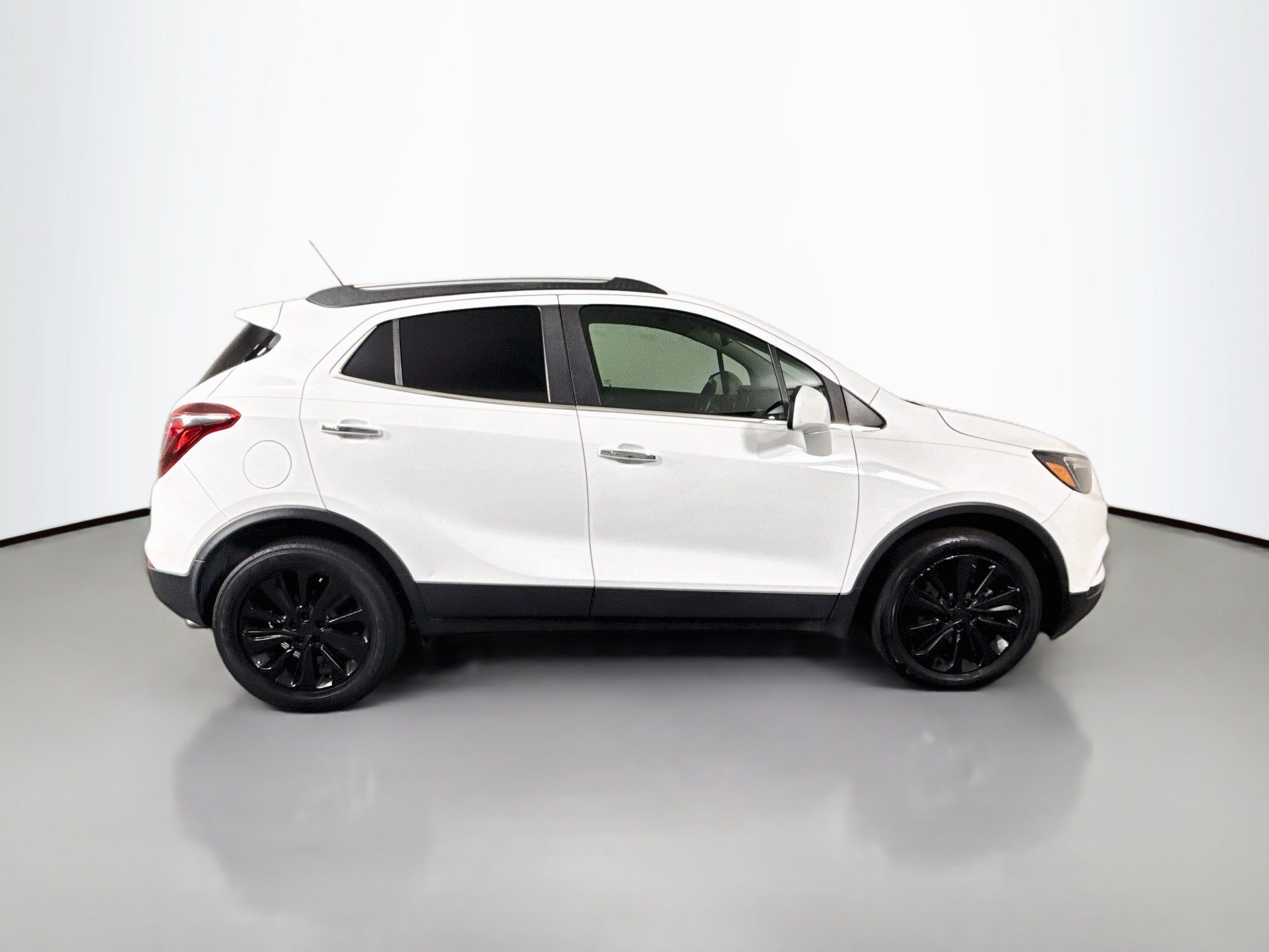 Used 2020 Buick Encore Preferred FWD image 11
