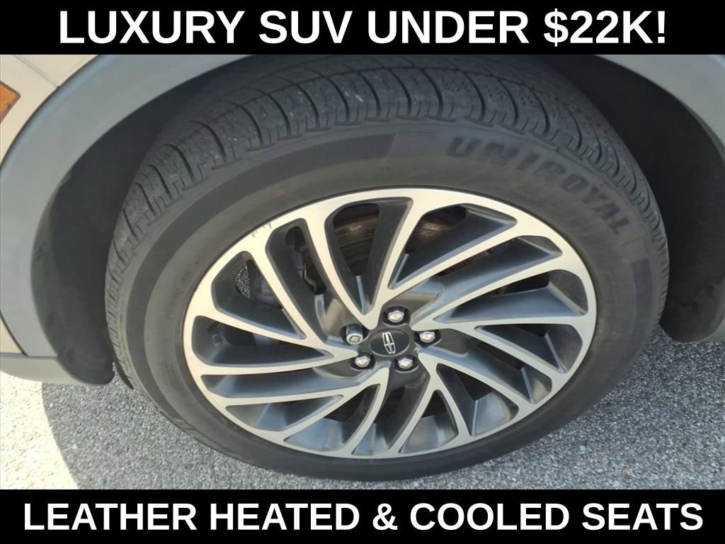 Used 2019 Lincoln Nautilus Reserve image 10