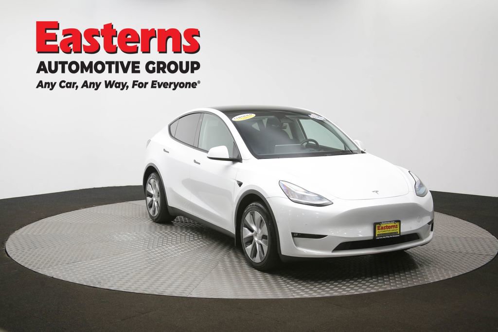 Used 2022 Tesla Model Y Long Range image 48