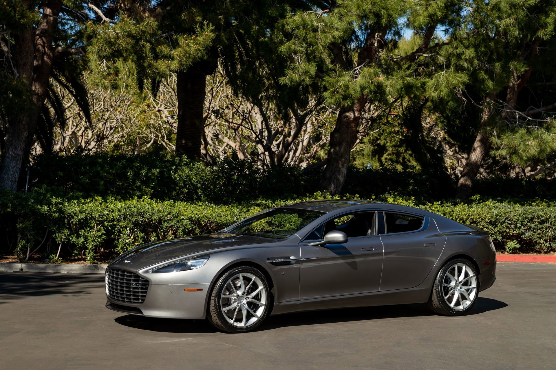 Used 2015 Aston Martin Rapide S RWD image 20