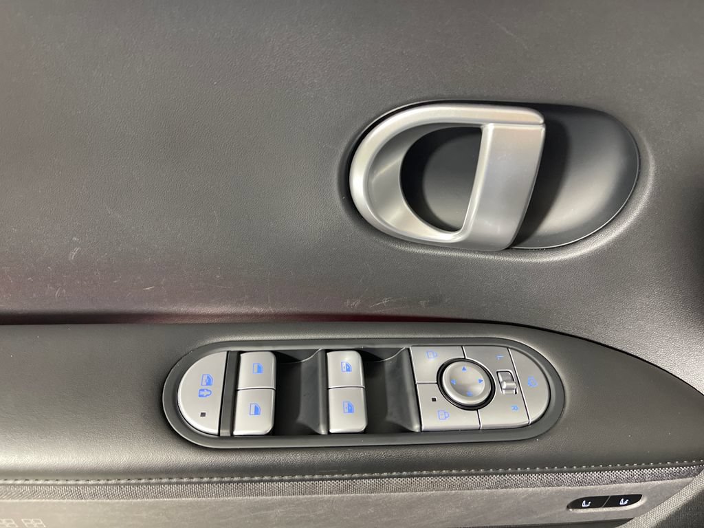 Certified 2024 Hyundai Ioniq 5 Limited RWD image 18