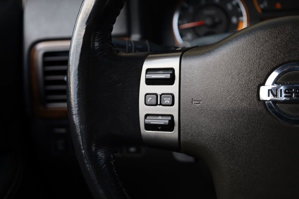 Used 2010 Nissan Armada Platinum image 39