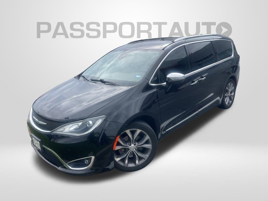Used 2019 Chrysler Pacifica Limited w/ Tire & Wheel Group