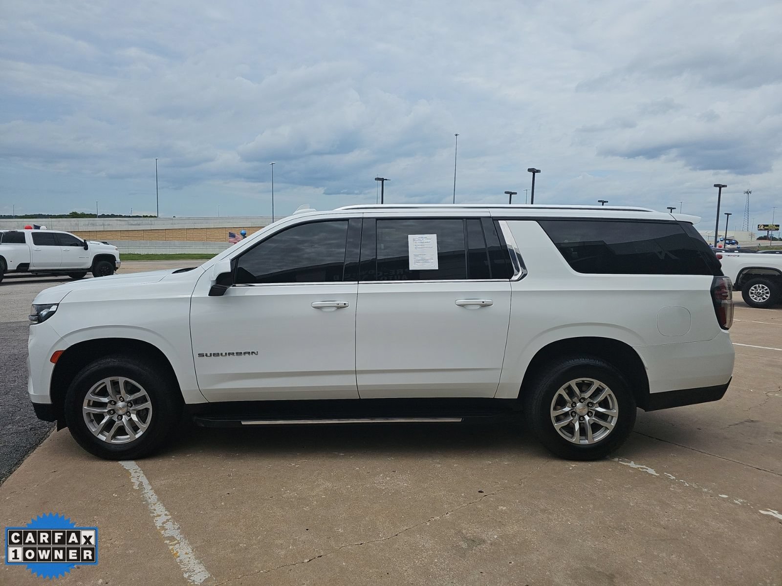 Used 2024 Chevrolet Suburban LT AWD/4WD image 7