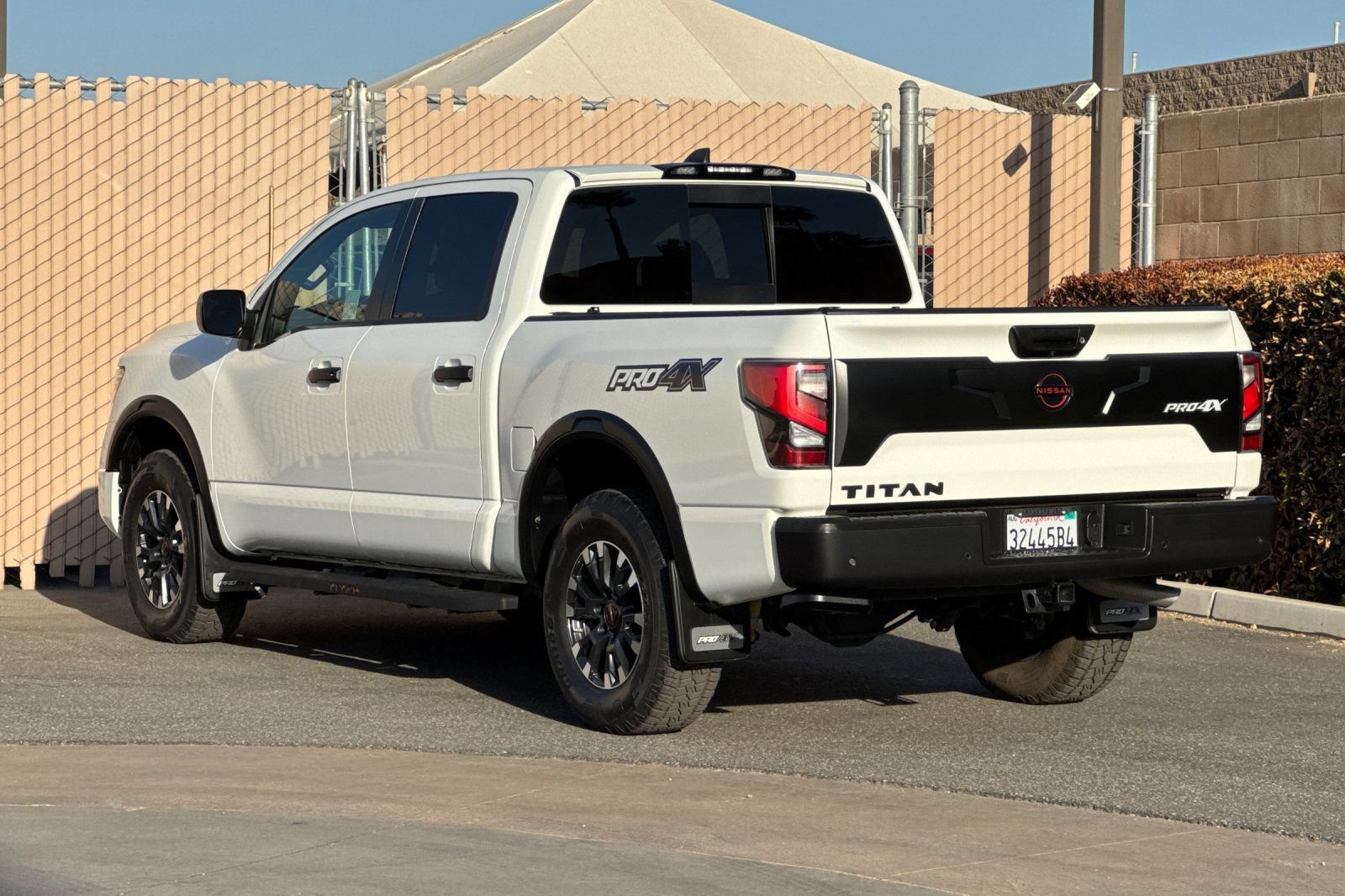 Used 2024 Nissan Titan PRO-4X w/ Pro-4x Utility Package AWD/4WD image 6