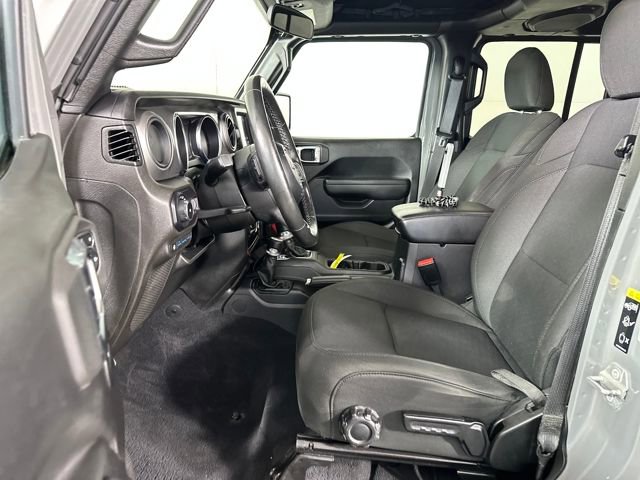 Used 2023 Jeep Wrangler Unlimited w/ Cold Weather Group image 11