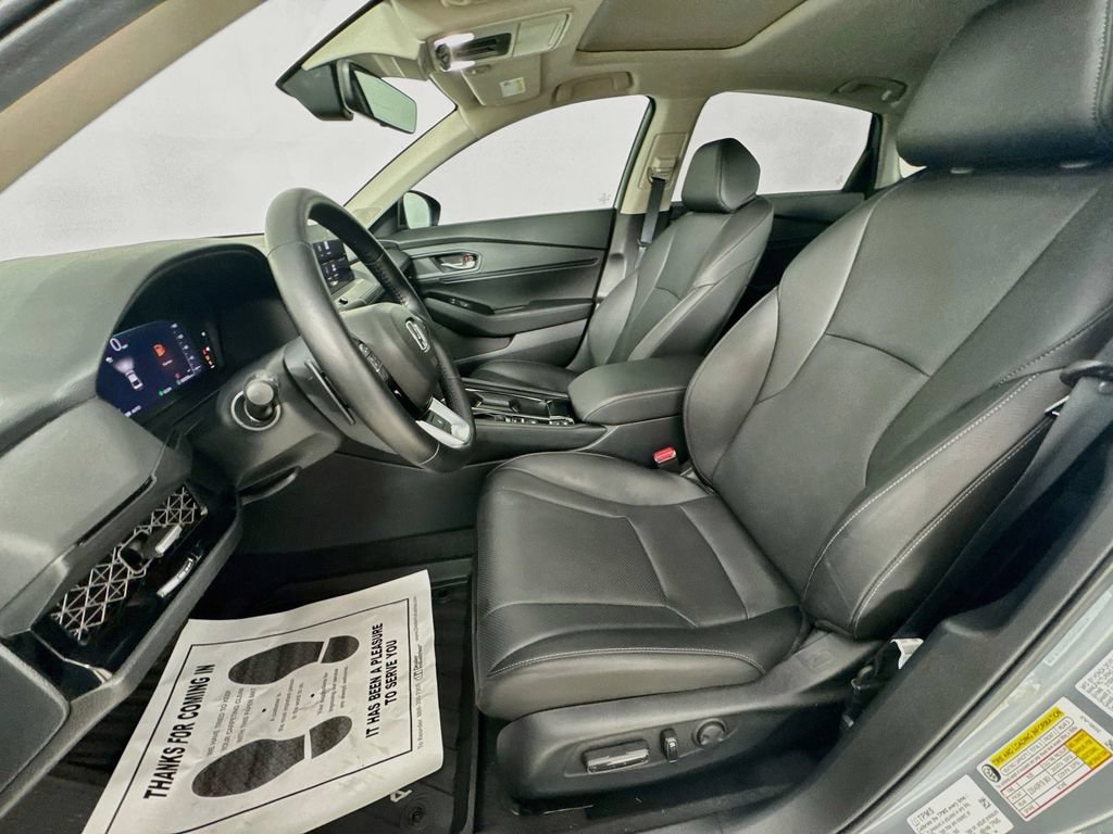Used 2025 Honda Accord Touring image 28