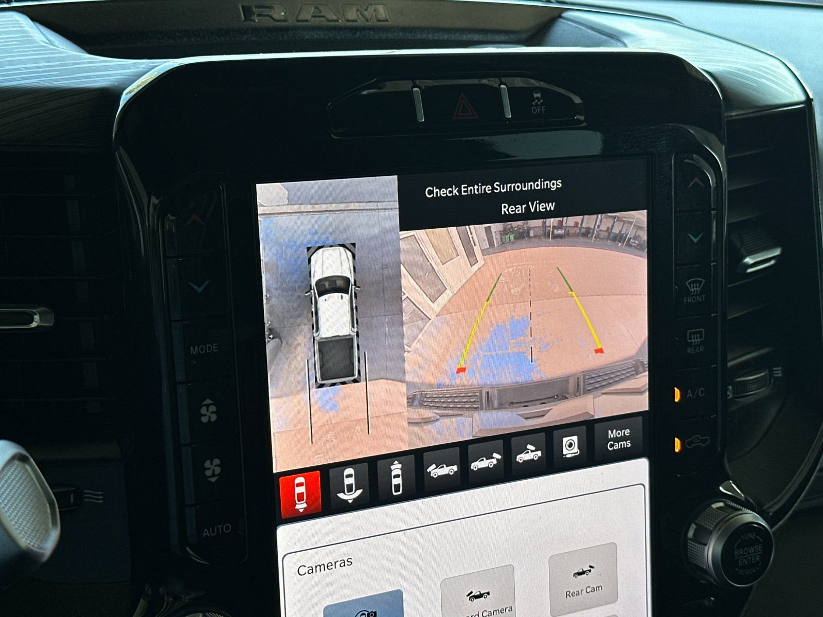 Used 2024 RAM 2500 Rebel w/ Towing Technology Group image 18