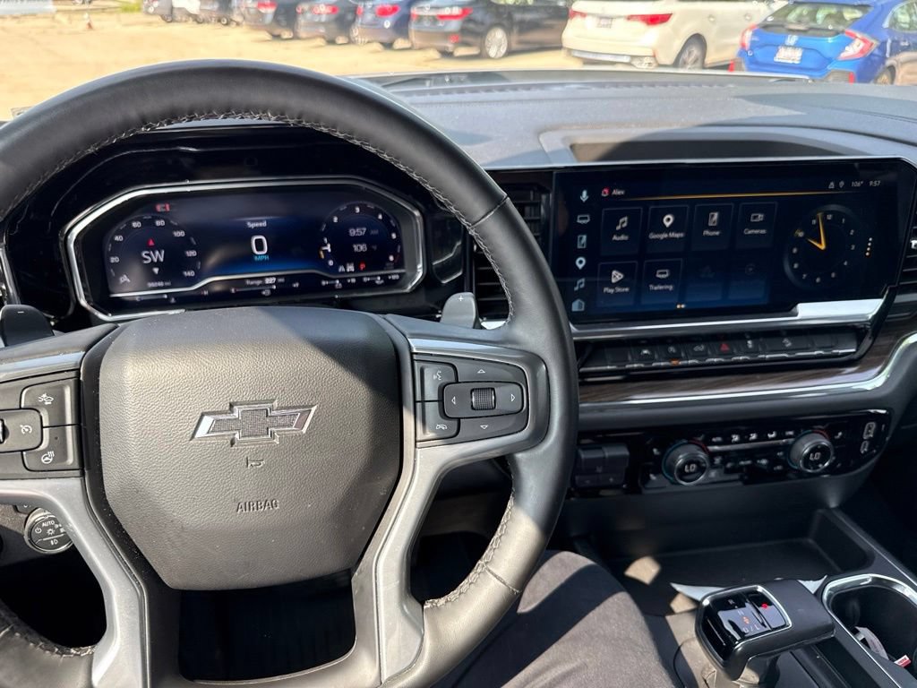 Used 2024 Chevrolet Silverado 1500 RST w/ Convenience Package II AWD/4WD image 18
