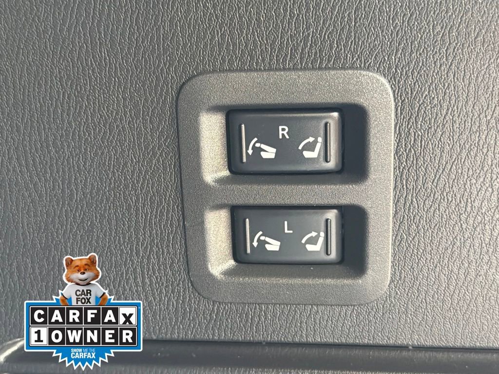 Used 2024 Nissan Armada Platinum w/ Captain's Chairs Package image 34