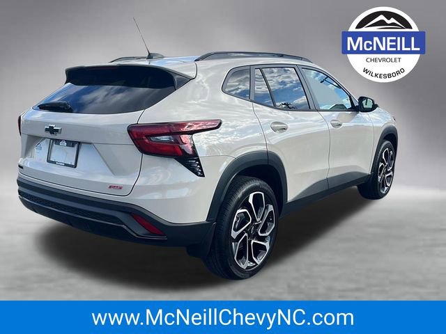 New 2026 Chevrolet Trax RS w/ Driver Confidence Package FWD image 7