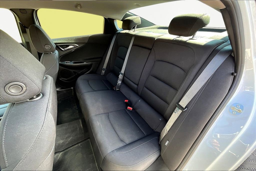 Used 2024 Chevrolet Malibu LT image 28